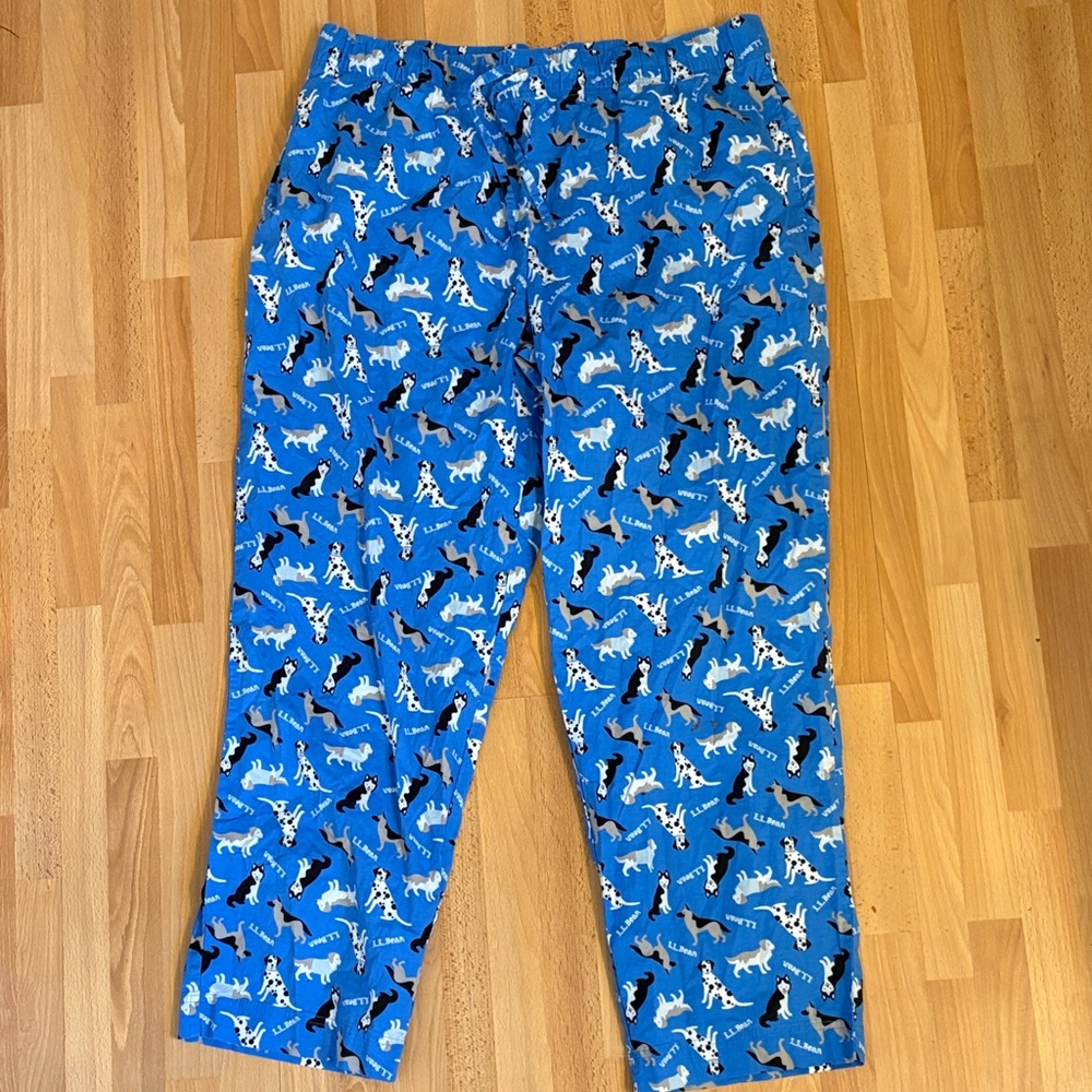 L.L. Bean Blue Dog Print Pants size XL
